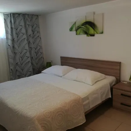 Lejlighed Apartman Anni