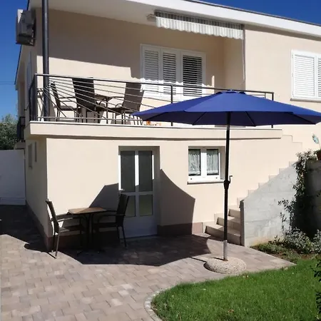 Apartment Apartman Anni *